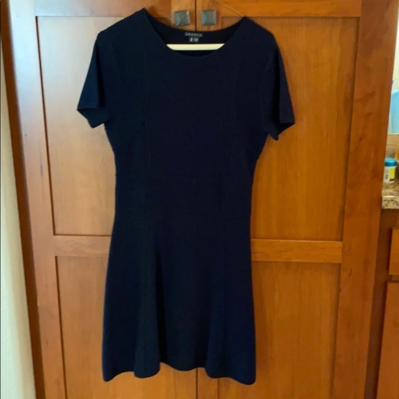 Theory Dress - Picture 1 of 5